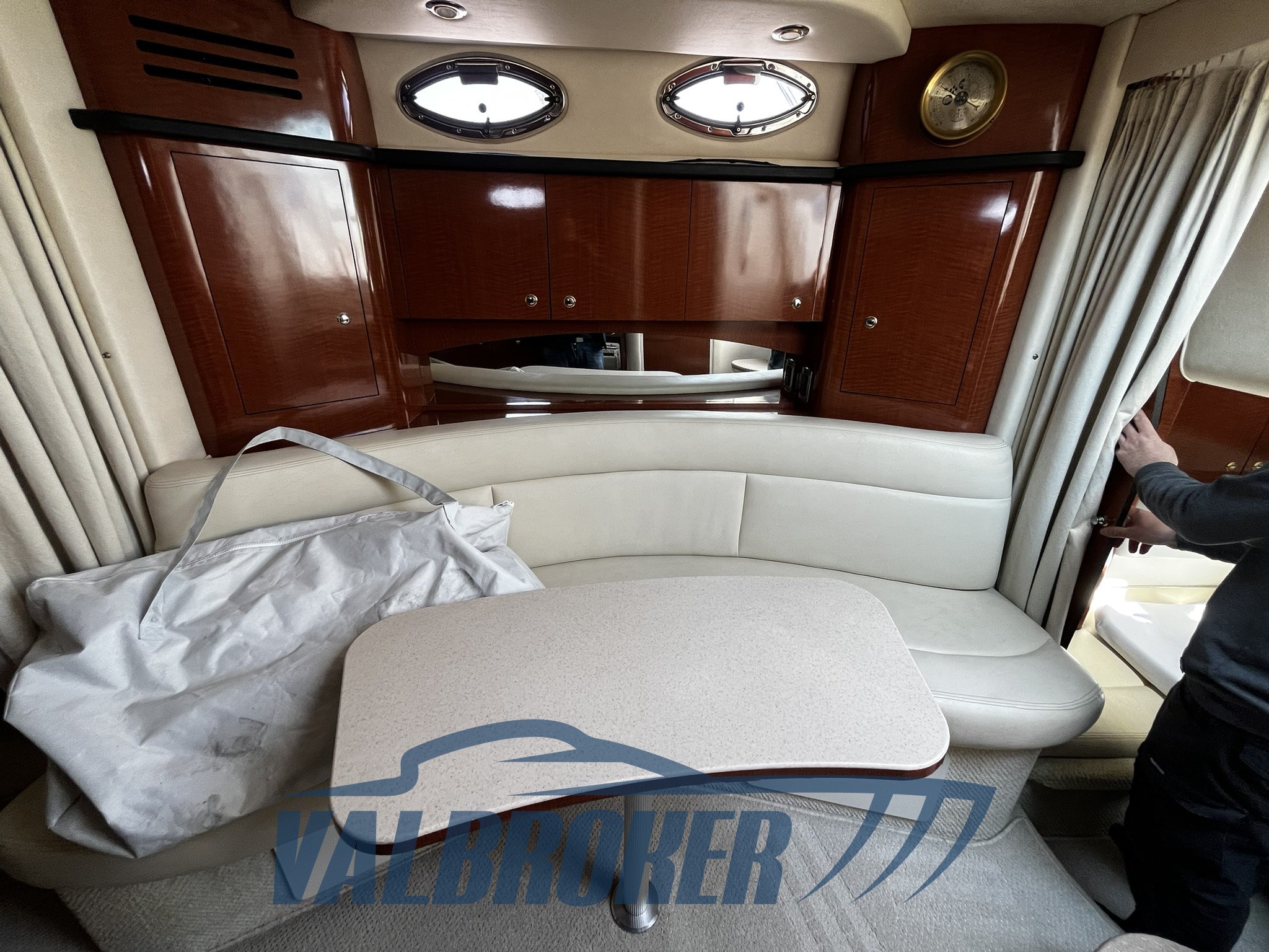 Sea Ray 355 2004 (40)