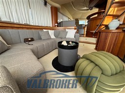 Azimut 68 (8)