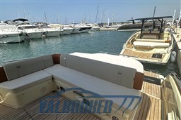 Invictus 320 2023 (5)