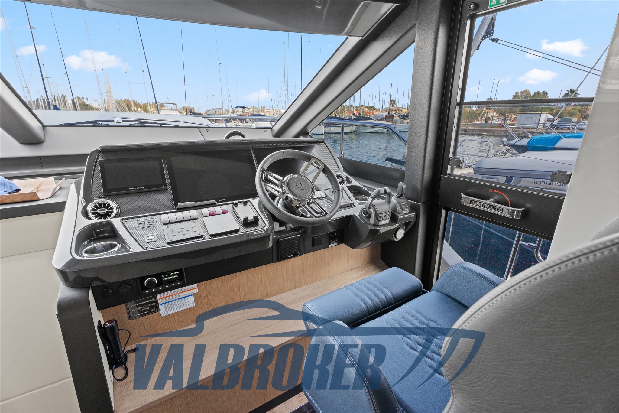 Absolute 60 fly interni (12)