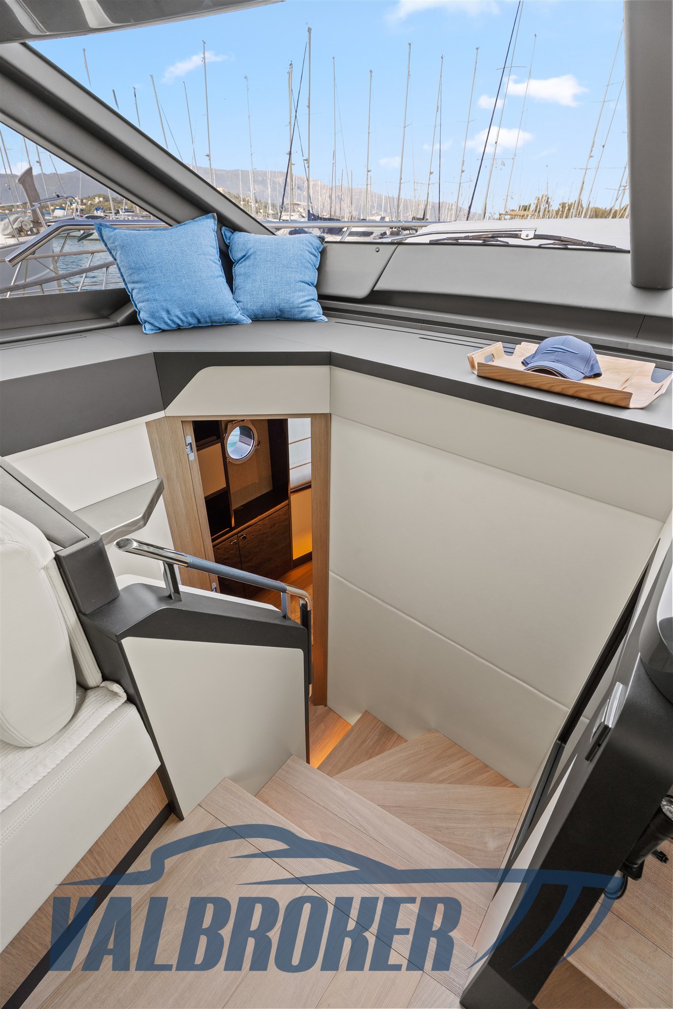 Absolute 60 fly interni (14)
