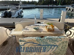 Gulf Craft Majesty 50 (2)