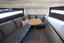 invictus GT 320 Valbroker (27)