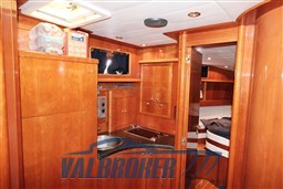 Cayman 43 interni foto 2024 valbroker(4)