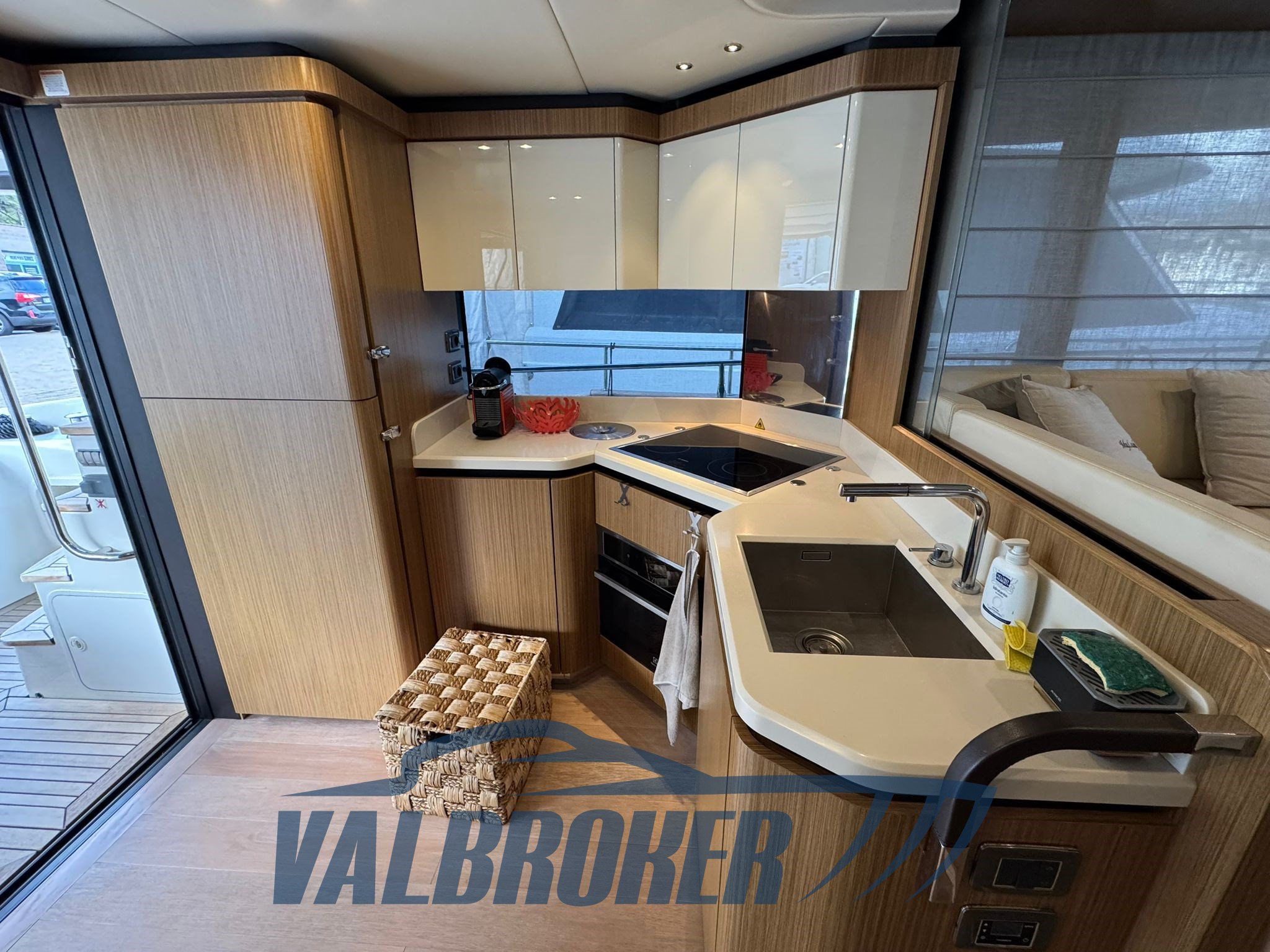 Absolute Navetta 52 2017 (3)