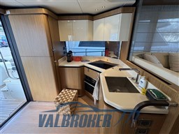 Absolute Navetta 52 2017 (3)