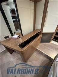 Absolute Navetta 52 2017 (29)