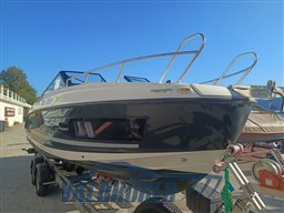 Quicksilver 755 (3)