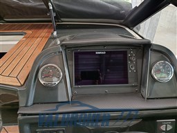 Quicksilver 755 esterni (7)