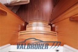 Bavaria 32 sport interni (30)