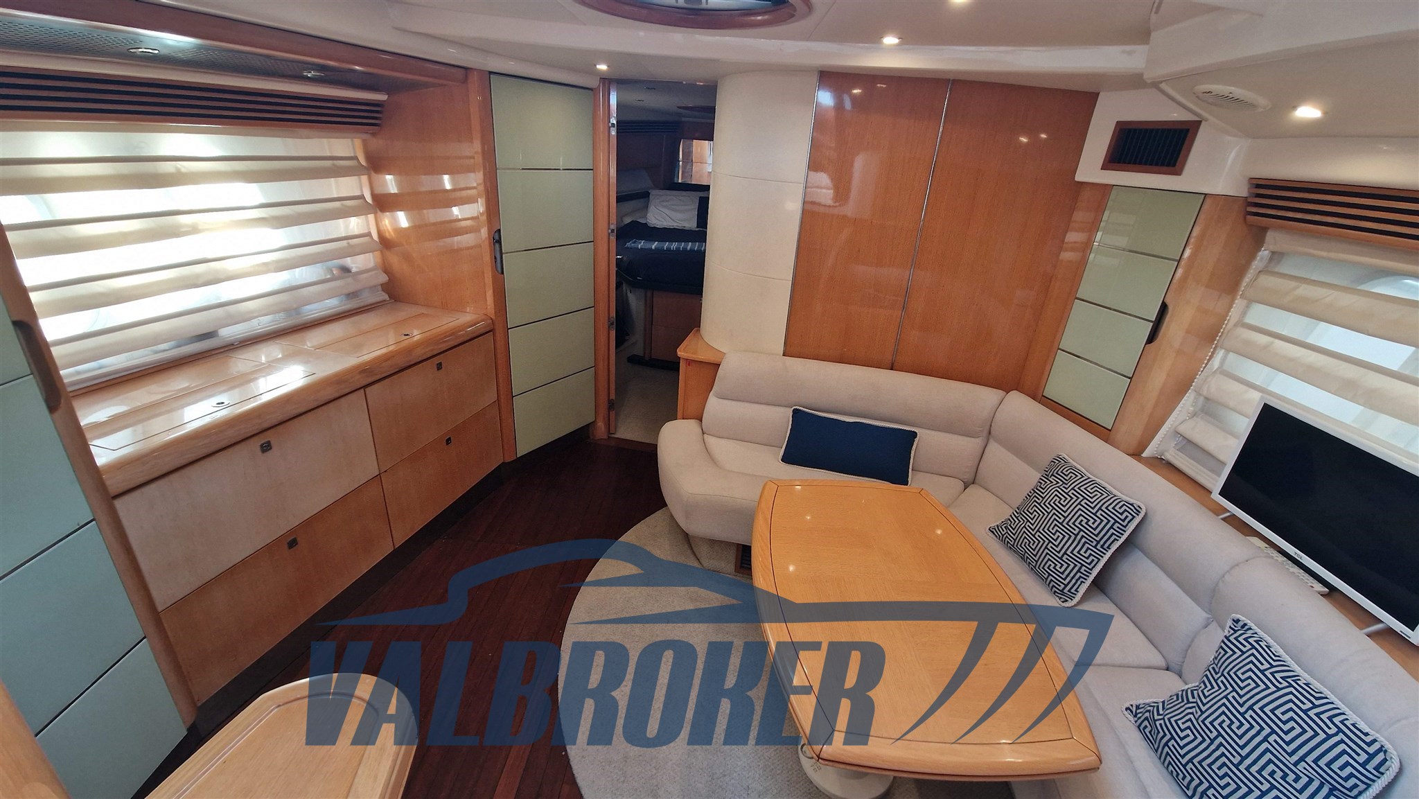 Absolute 45 foto 2025 interni (27)