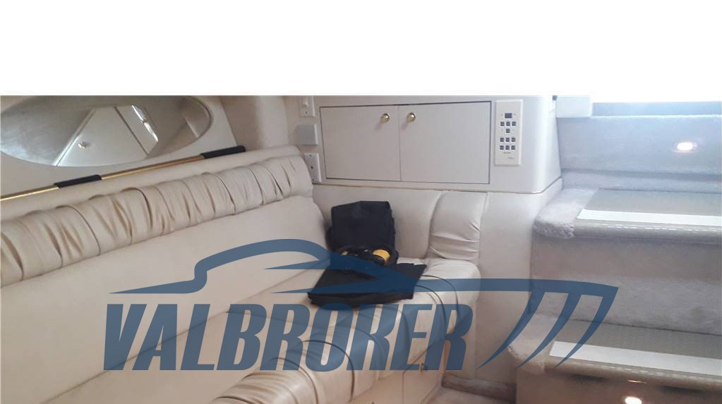 Sea ray 330 express (5)