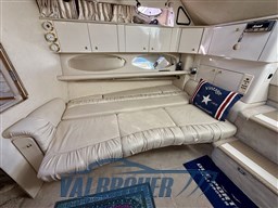 Sea ray 330 Amberjack Valbroker (20)