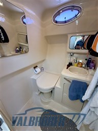 Sea ray 330 Amberjack Valbroker (22)