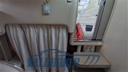 Sea ray 310 interni (2)