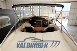 Absolute 25 esterni (33)