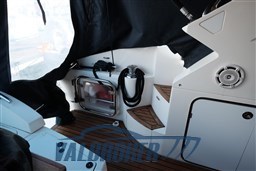 Absolute 52 2008 valbroker (8)