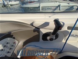 Sea Ray 240 Sport (60)