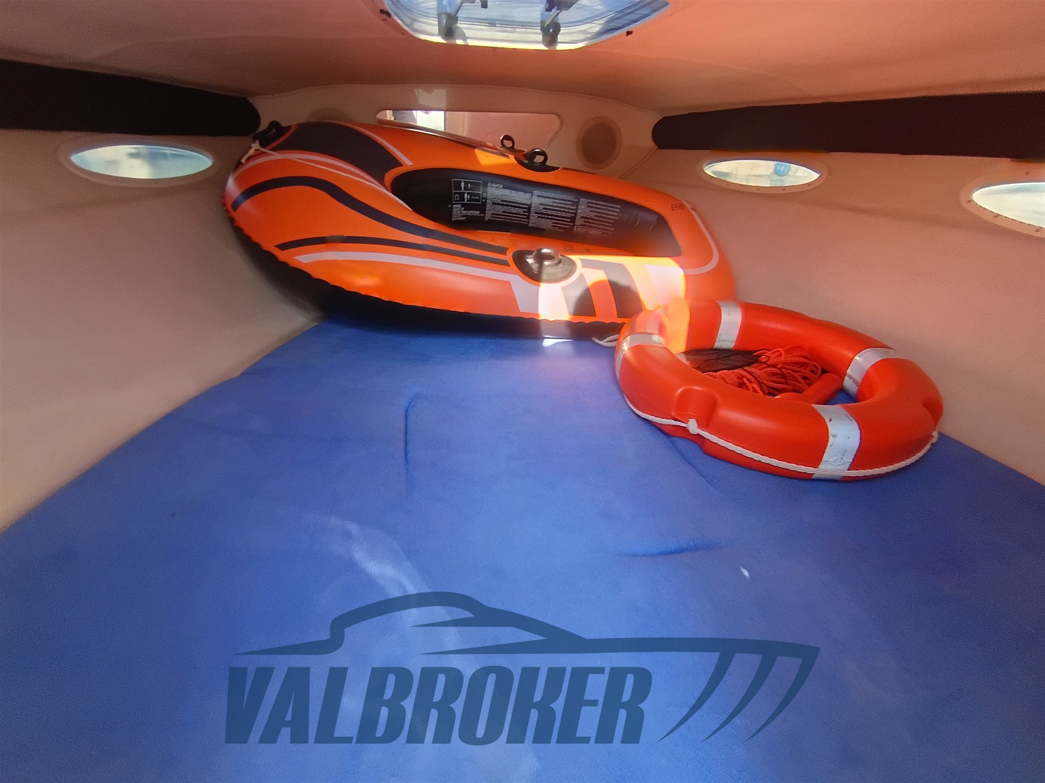 Sea Ray 240 Sport (50)