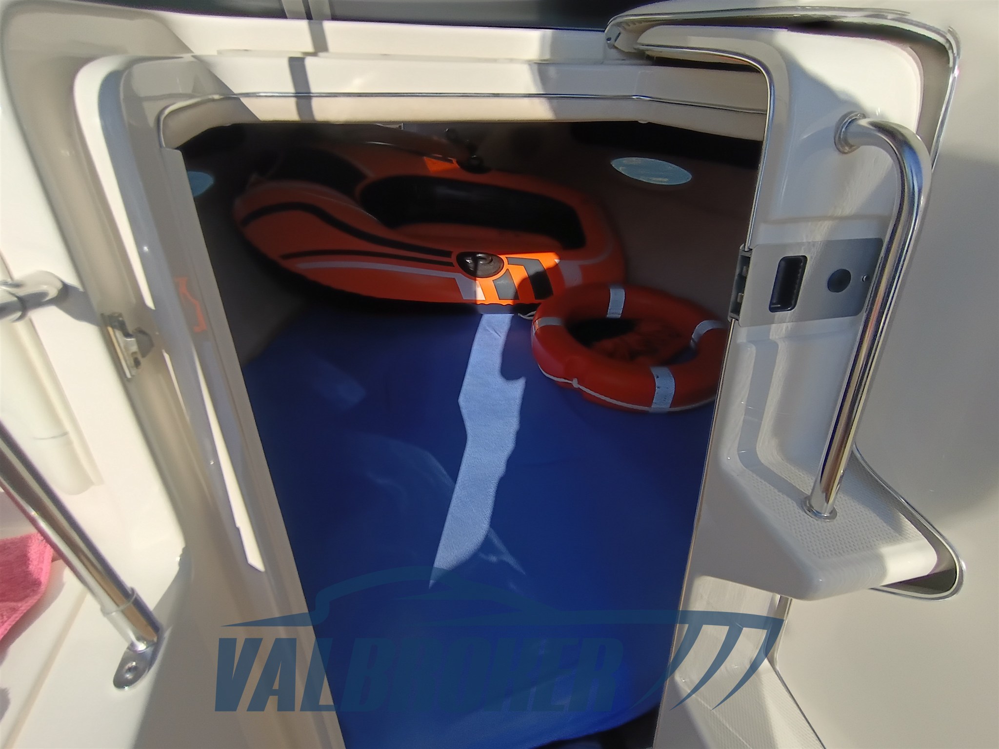 Sea Ray 240 Sport (52)