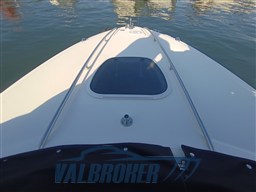 Sea Ray 240 Sport (57)