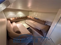 Pershing 40 interni - cabina di poppa (2)