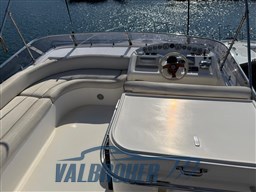Gulf Craft Majesty 50 esterni (5)