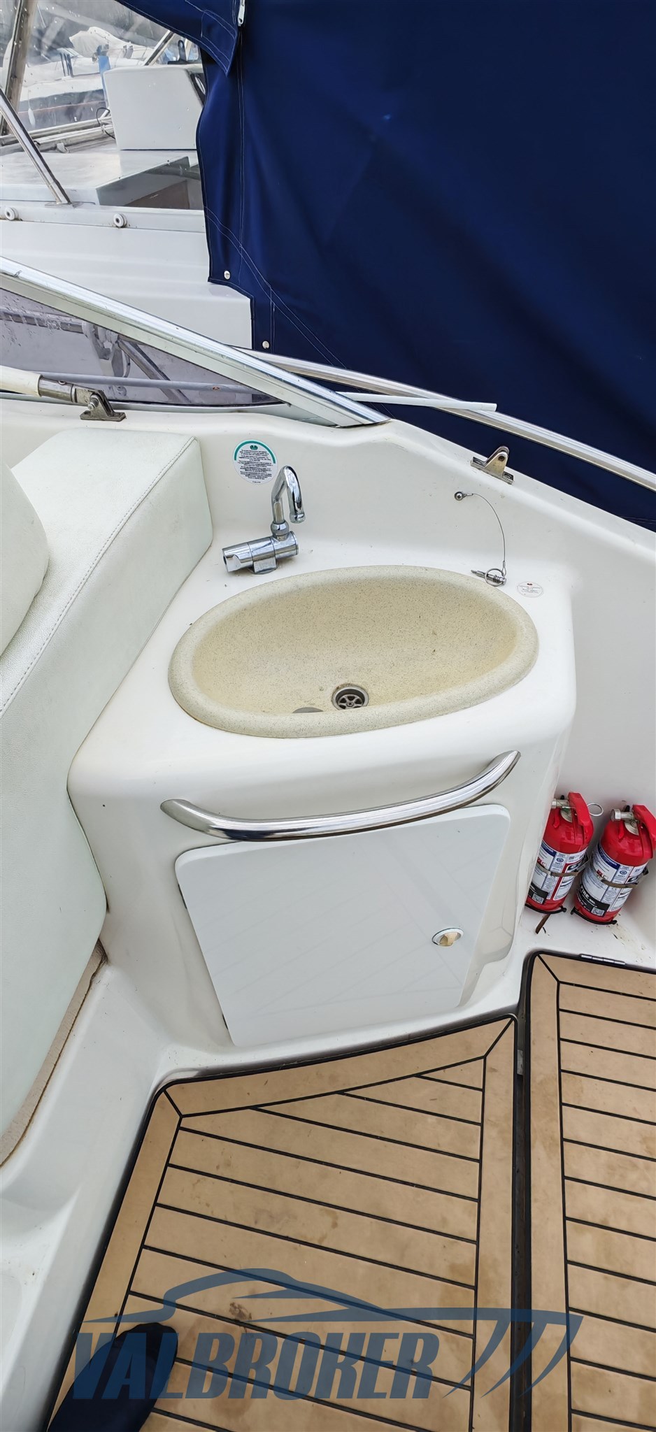 Cranchi Zaffiro 28 2006 Garda (13)