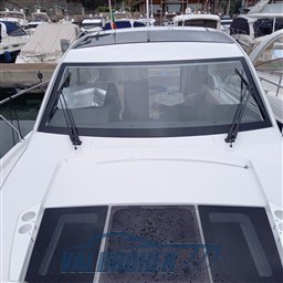 Sealine C335 V Valbroker (78)