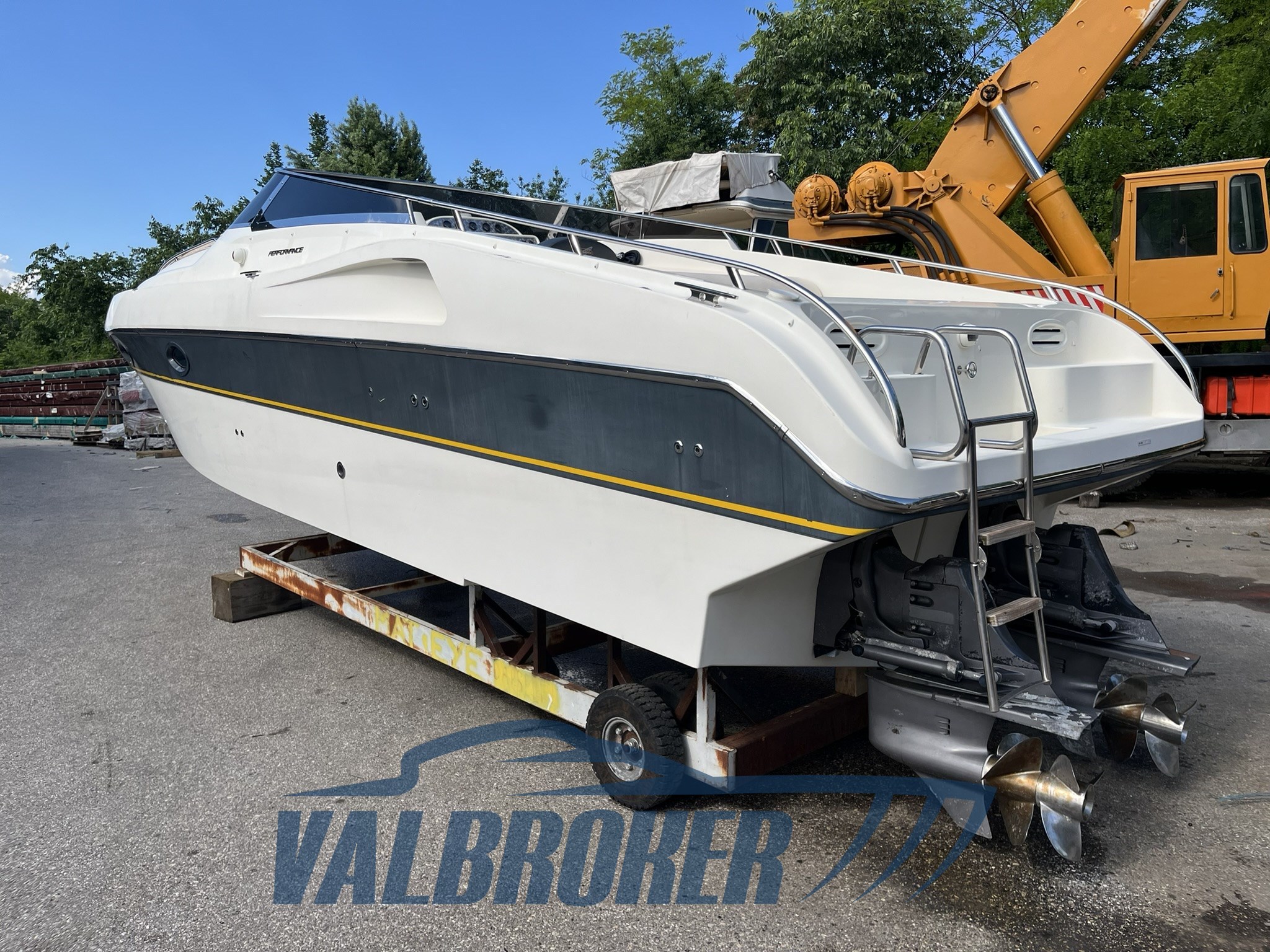 Performance Marine 907 2004 (15)
