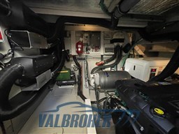 Sunseeker Portofino 47 2009 valbroker (82)