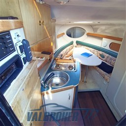 Four Winns 238 Valbroker (3)