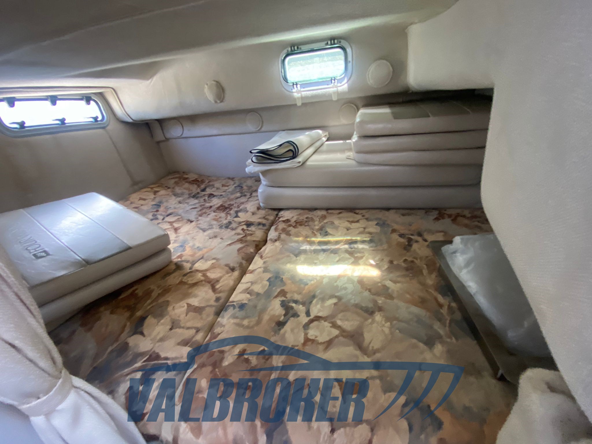 LAVORI ESEGUITI SU FOUR WINNS 238 VALBROKER (35)