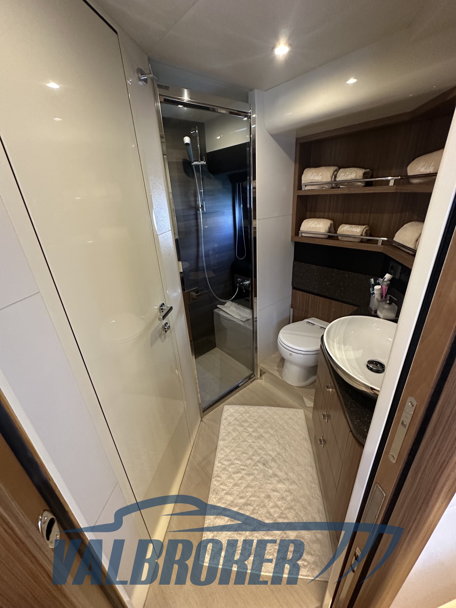 Absolute Nav 52 2016  (9)