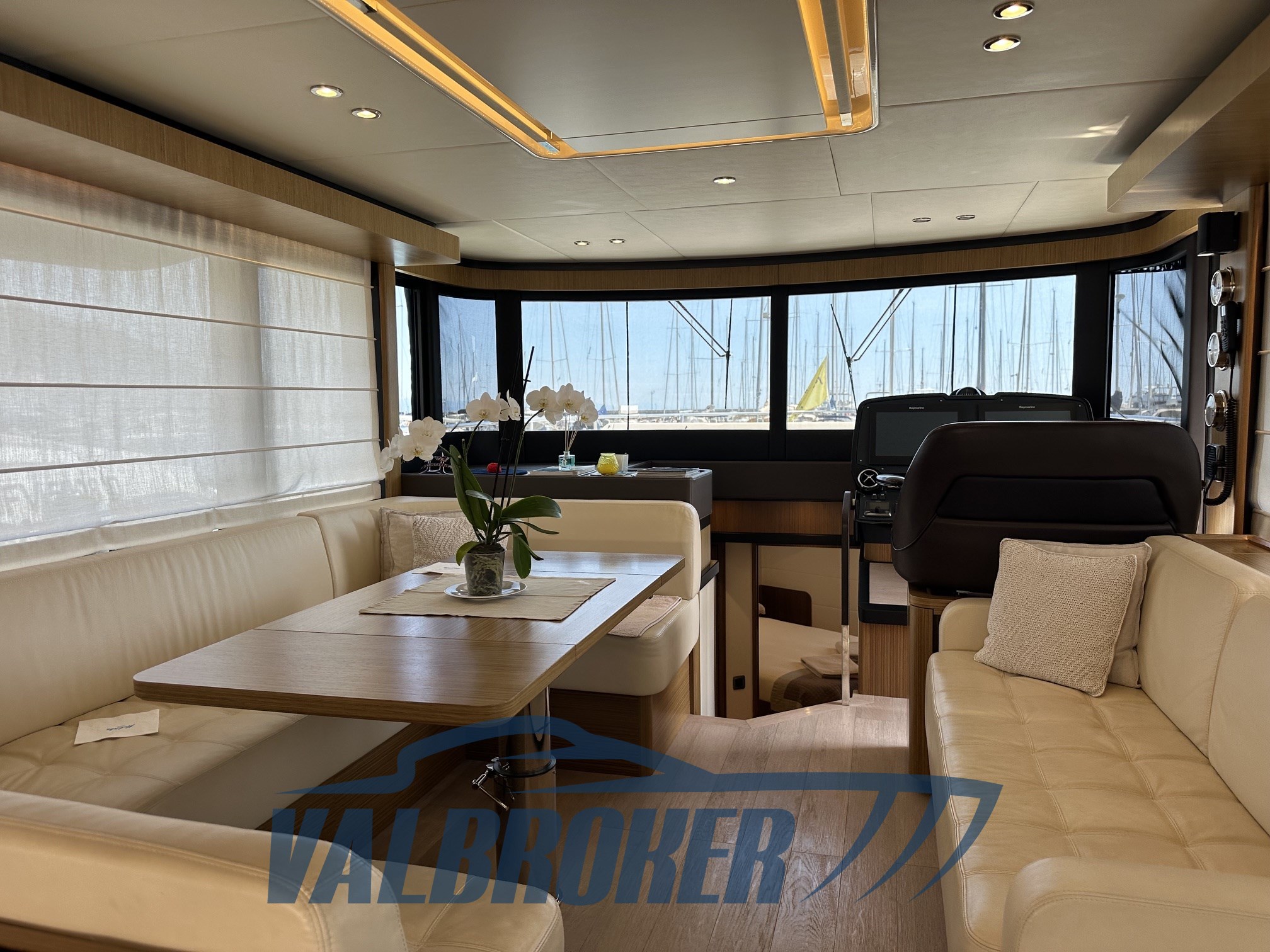 Absolute Nav 52 2016  (21)