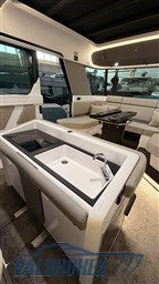 Axopar 45 interni (8)