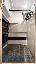 Axopar 45 interni (2)