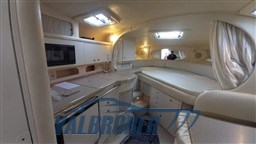 Sea ray 310 interni (6)