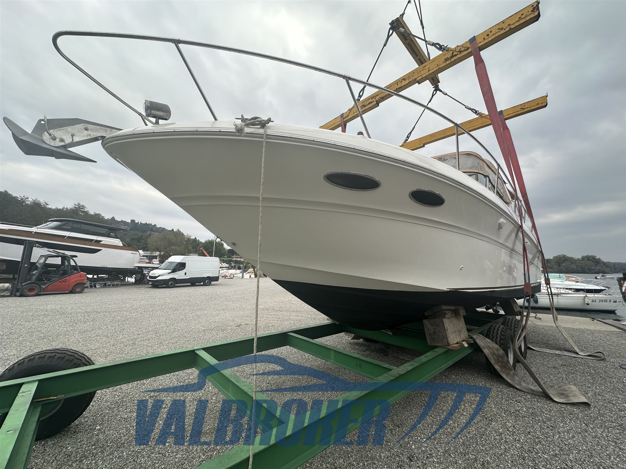 Sea Ray 310 2000 valbroker (3)