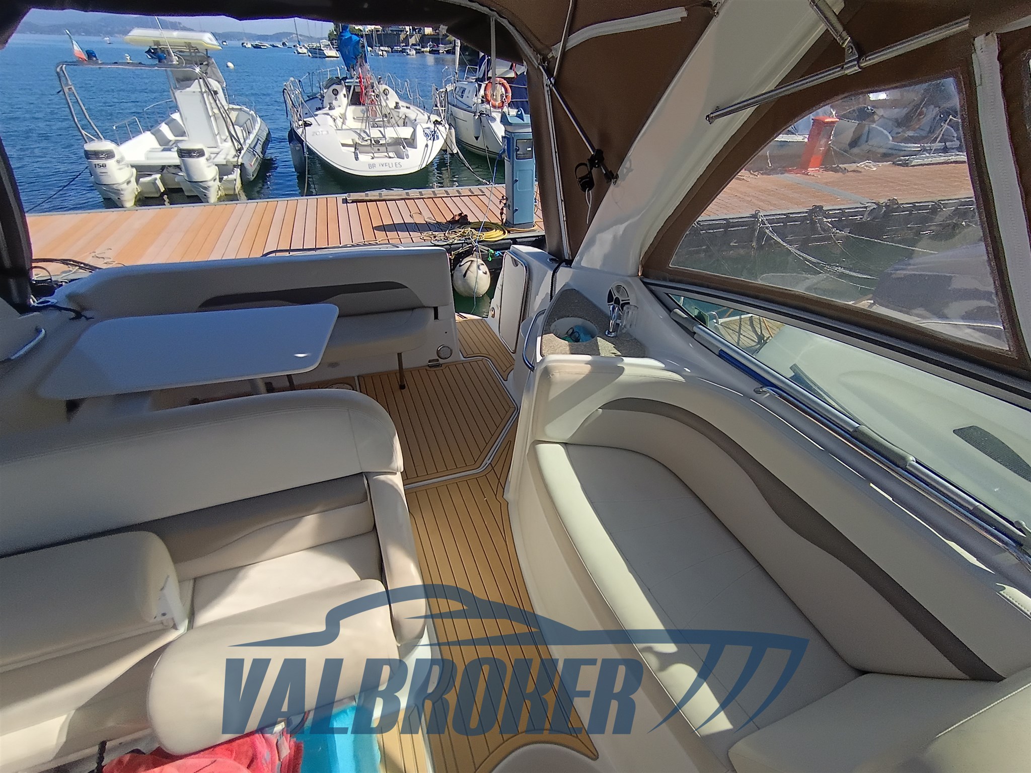 Chaparral 280  (40)