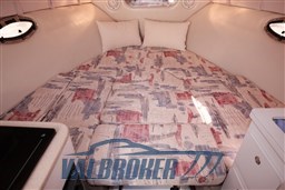 Crownline 268 Valbroker (30)