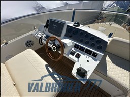 Sealine f 42.5 toscana (6)