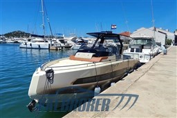 Invictus 320 2023 (3)