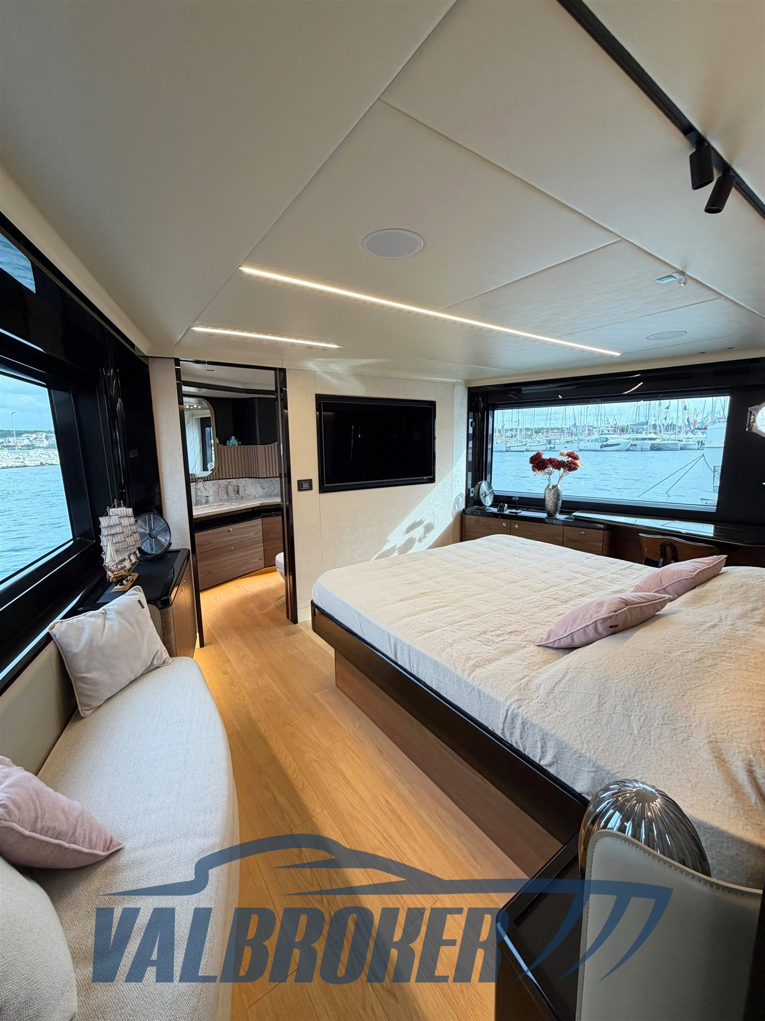 Absolute Navetta 64  (18)