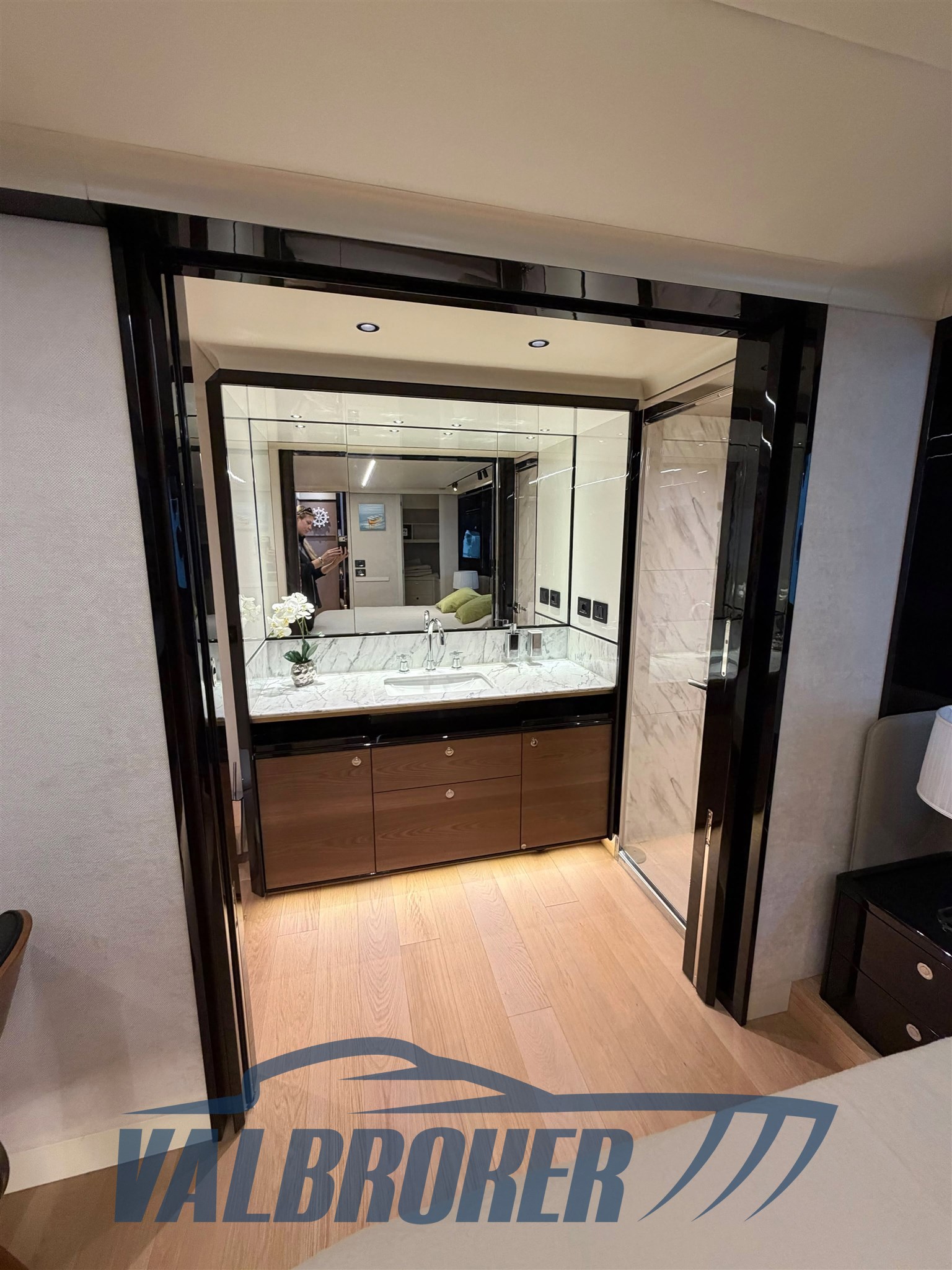 Absolute Navetta 64  (13)
