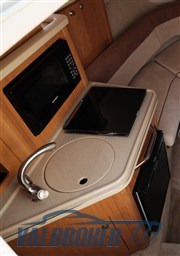 Sea Ray 255 Sundancer (27)