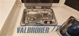 Bayliner 3055 tecniche (8)