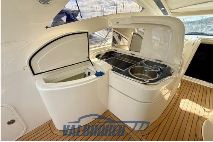 Princess v 48 valbroker (3)