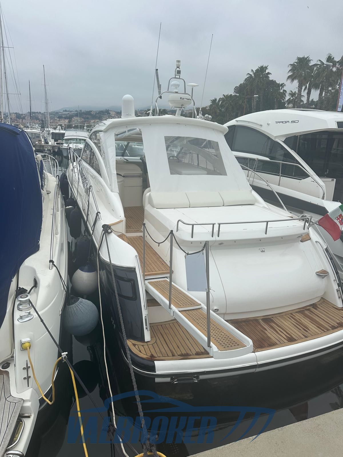 Princess v 48 valbroker (2)