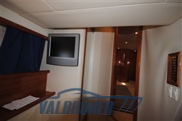 Sunseeker Predator 60-2001-Valbroker (60)